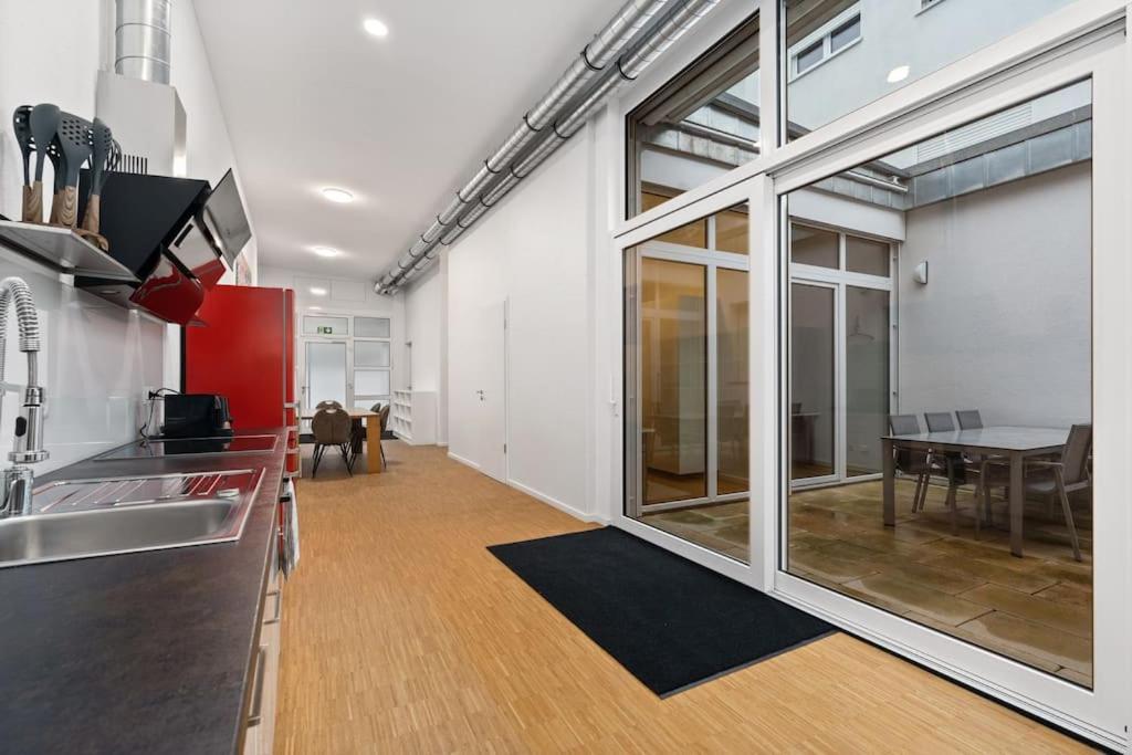 Modernes Loft - Hochwertig, Zentral & Seenaehe Friedrichshafen Ngoại thất bức ảnh